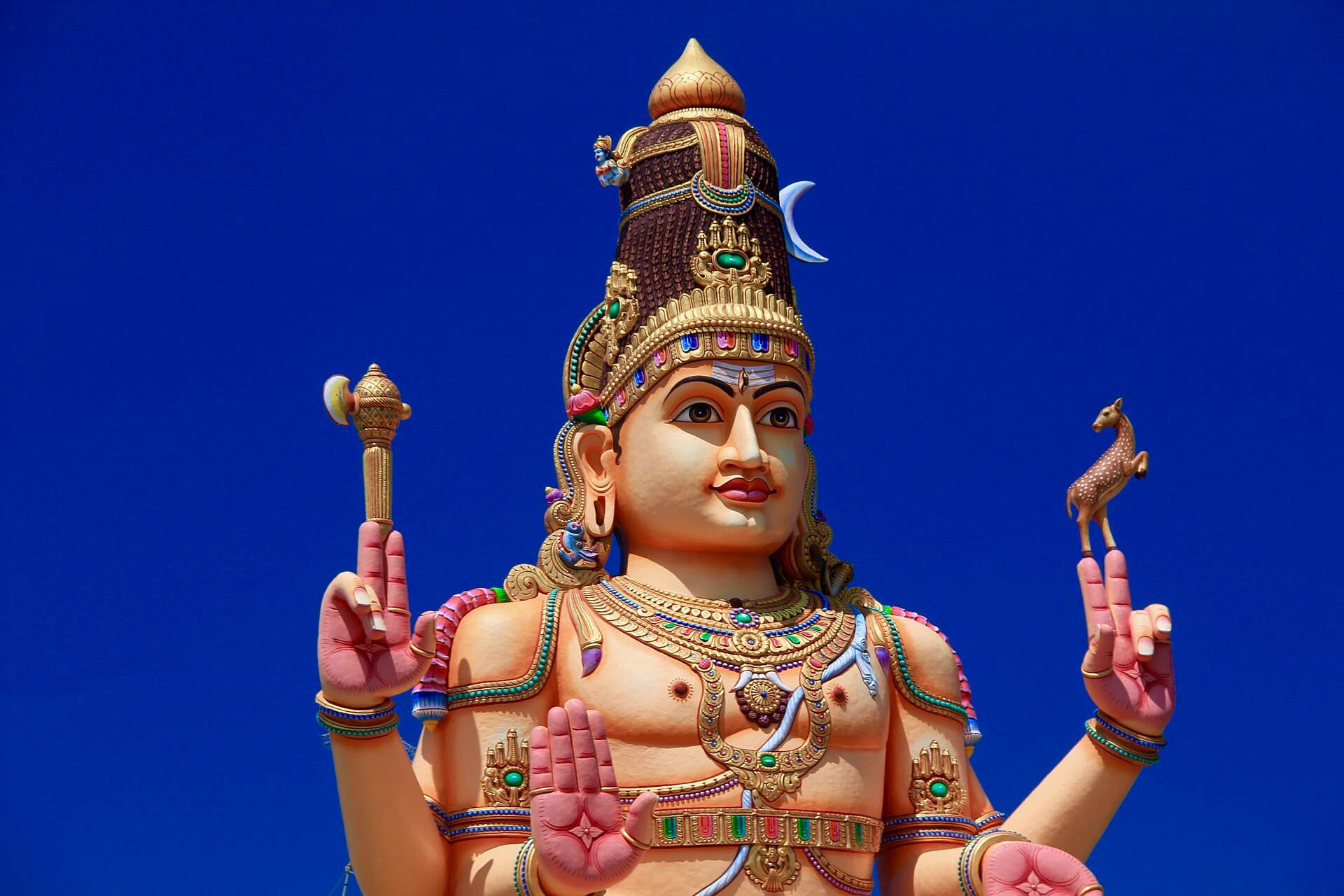 Explore Trincomalee