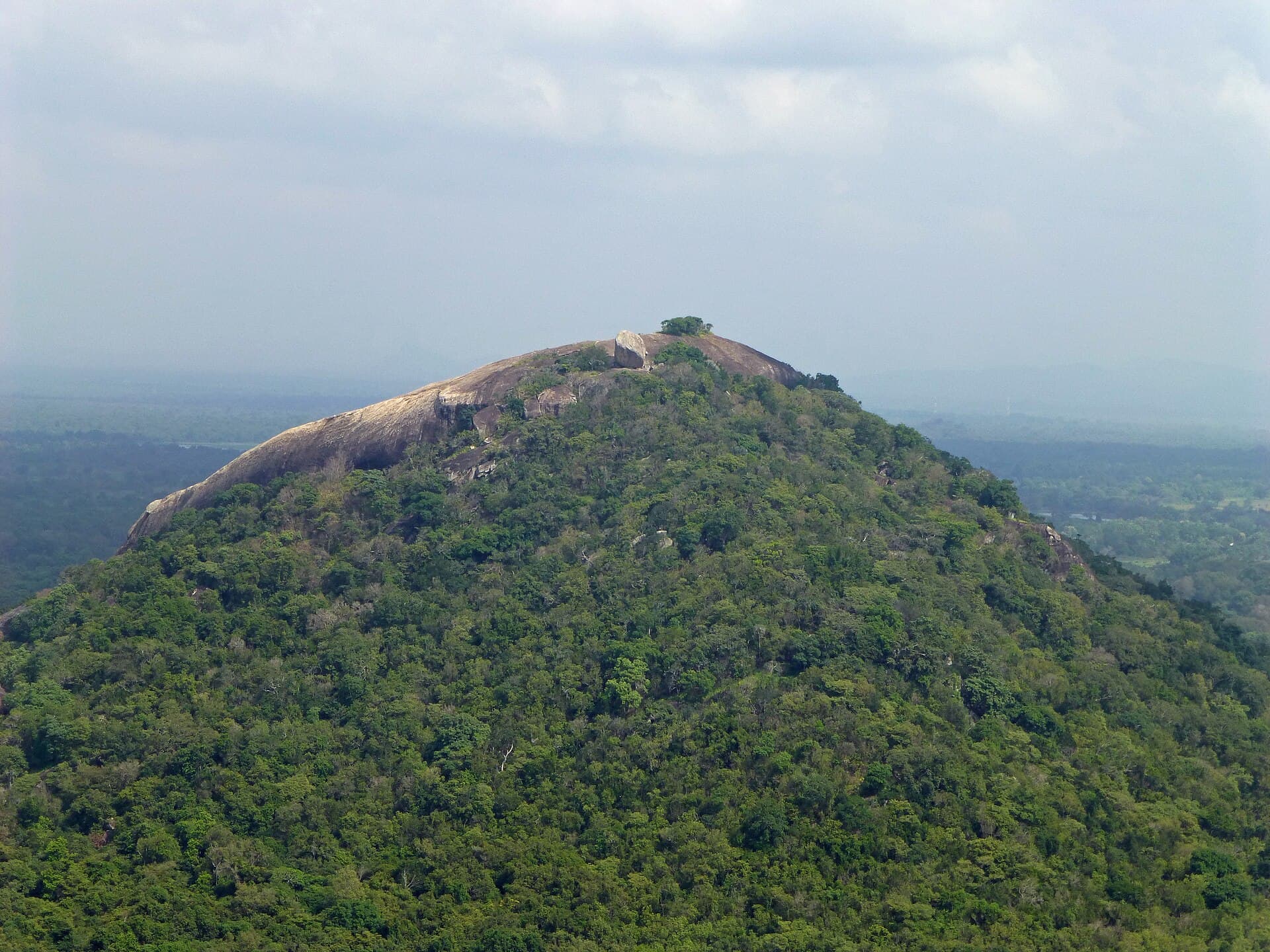 Sri Lanka Budget Backpacker